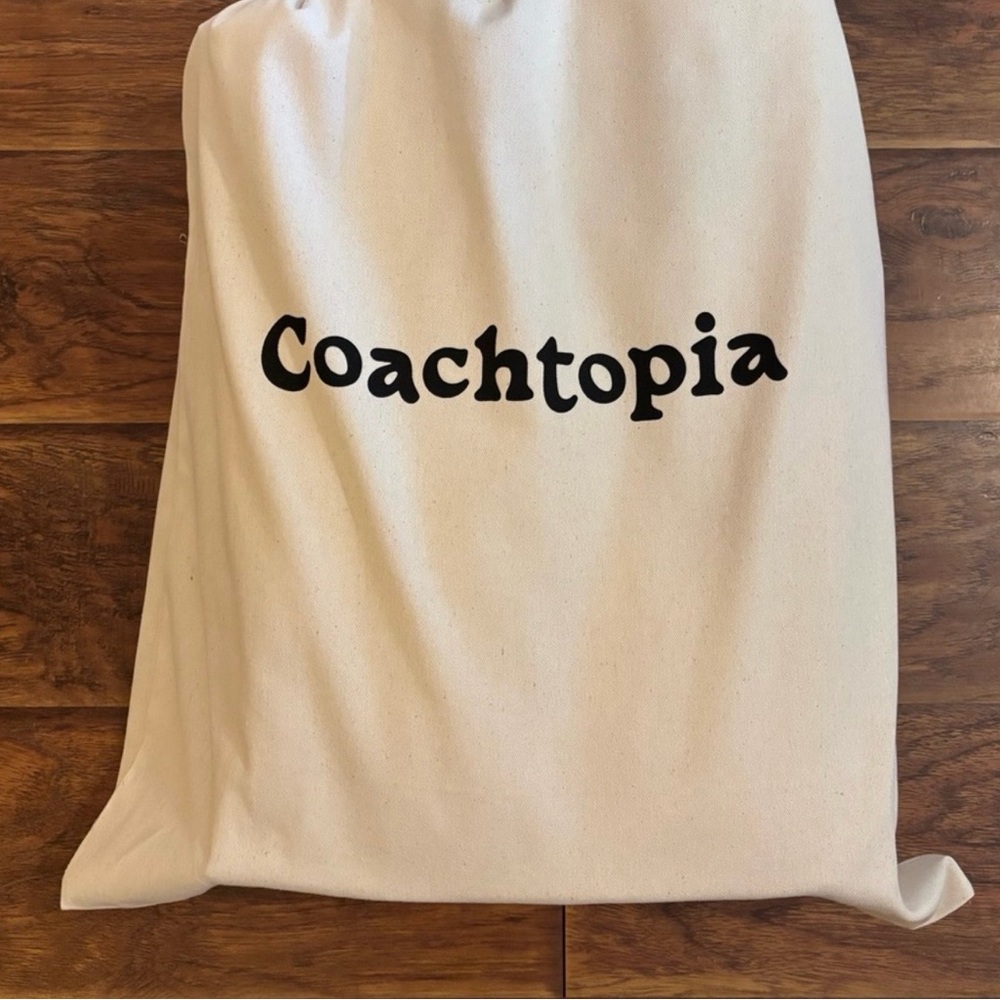 Coach off white Puffer Coachtopia Tote Bag - 'Let Us Take a Trip' Patch - Picture 2 of 5